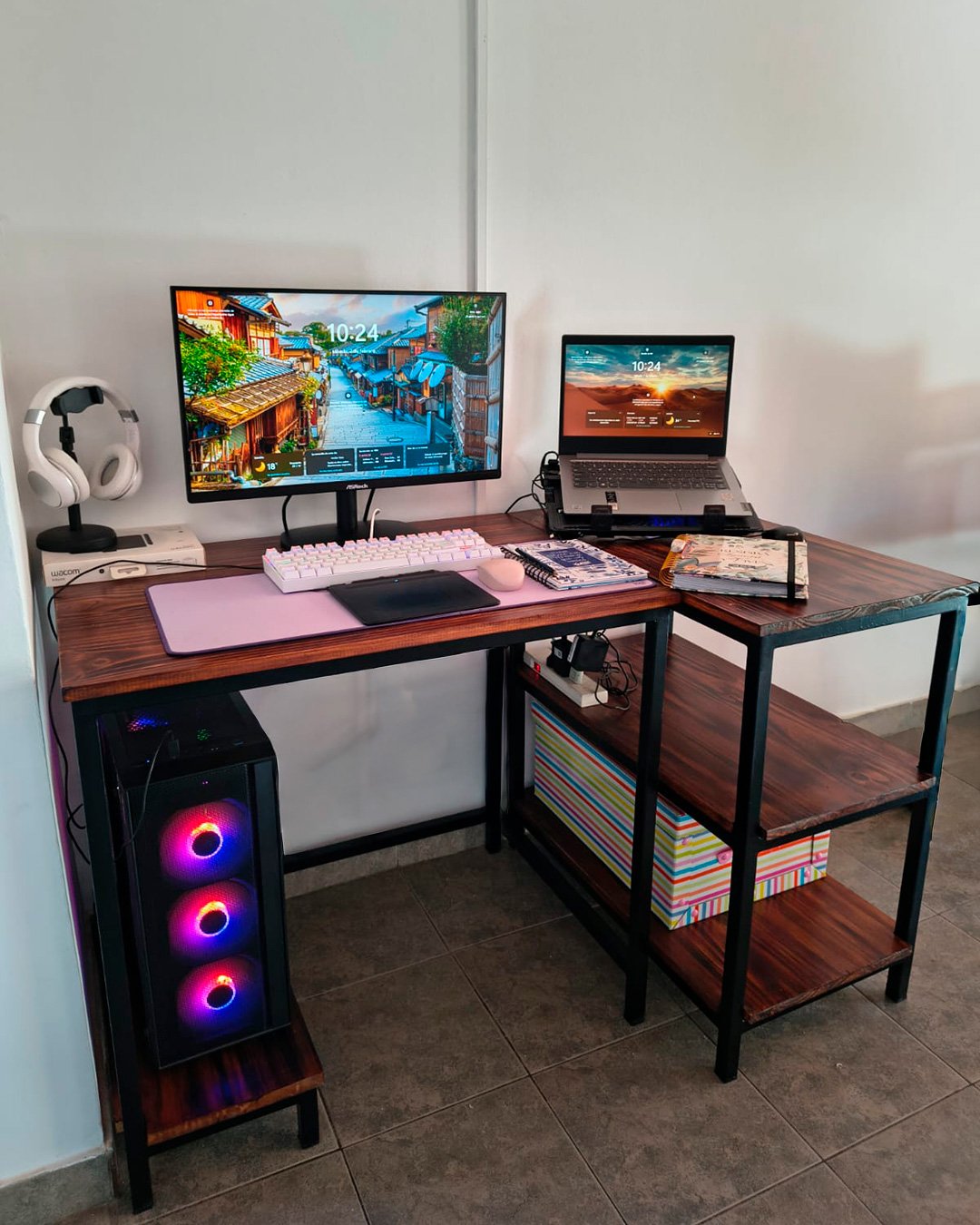 Escritorio industrial de hierro y madera